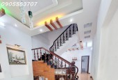 SIÊU RẺ chỉ hơn 2 tỉ - Nhà 3 tầng, Dt:70m2 đường HUỲNH NGỌC HUỆ, Thanh Khê, Đà Nẵng.